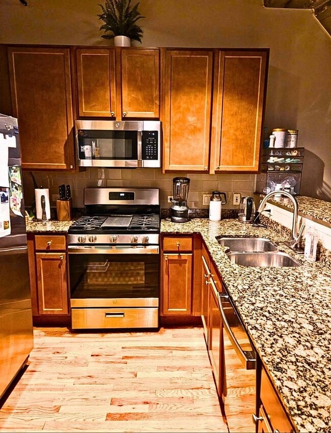 Photo - 1151 W 14th Pl Unit 204