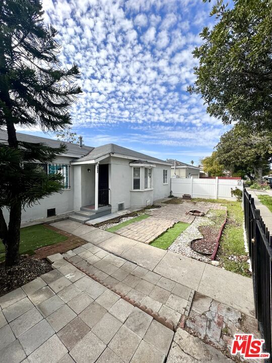 Photo - 505 Edgewood St