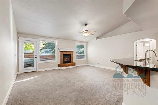 Photo - 12505 W Tevoit St