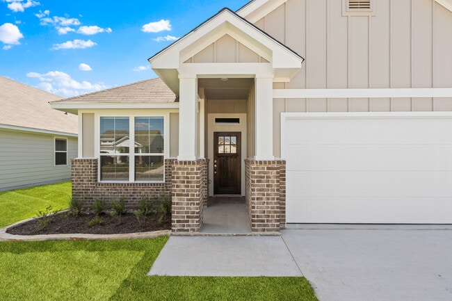 Photo - 619 Killam Dr