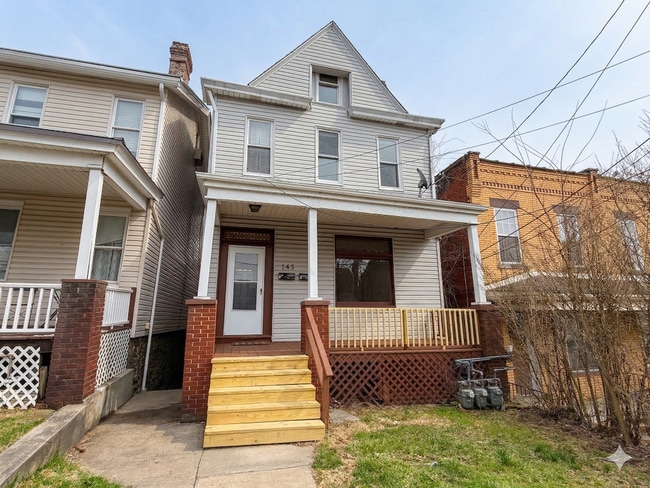 Building Photo - 145 Plymouth St Unit 1