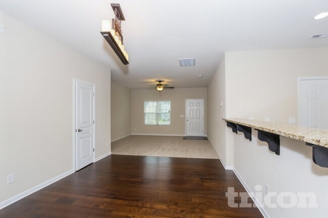 Photo - 4717 Opus Ln