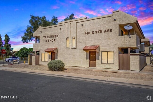Building Photo - 410 E 9th Ave Rental