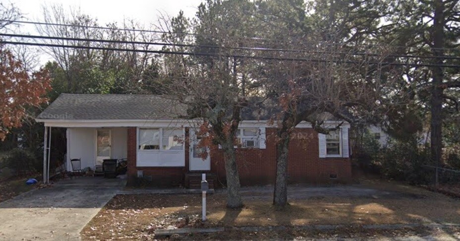 Photo - 502 Spring Ave