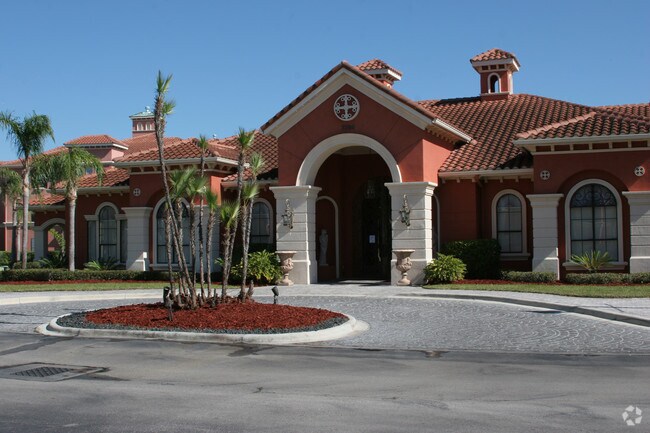 Primary Photo - Grand Venezia At Baywatch