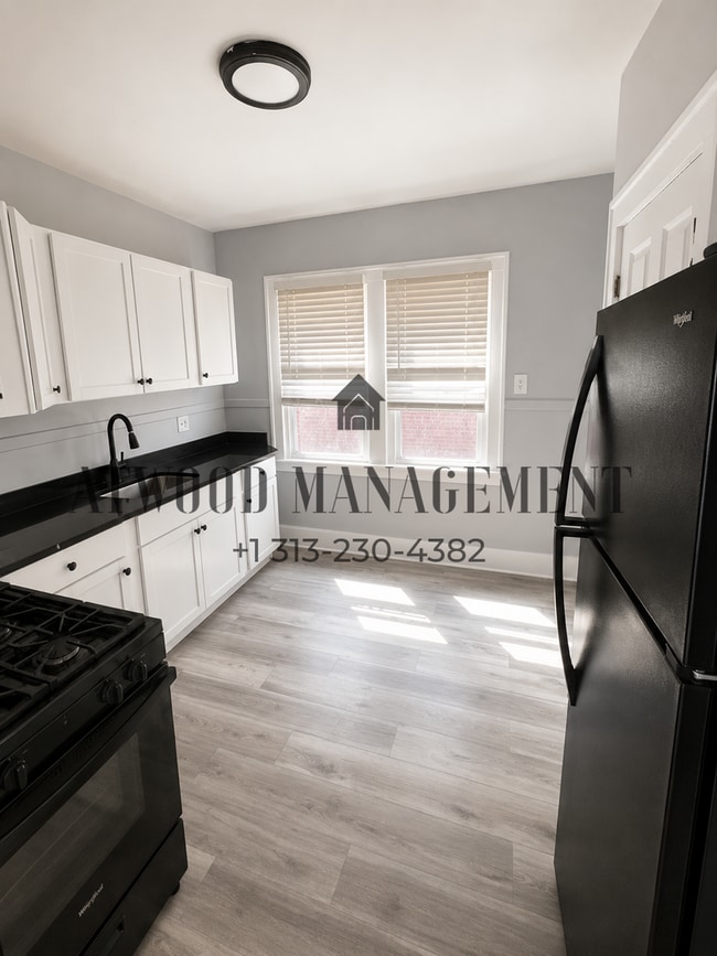 Photo - 12476 Mendota St Unit 12478 Mendota St - Lower