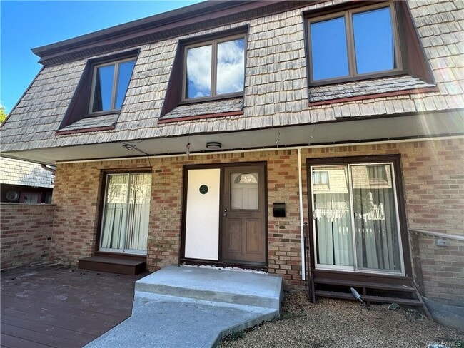 Photo - 1 Heritage Dr Unit G