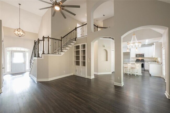 Photo - 1512 Fallen Leaf Ct SW