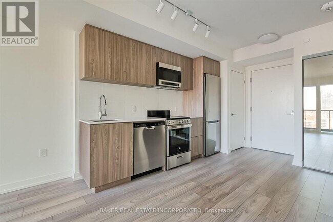 Photo - 223 Redpath Ave Unit 2906