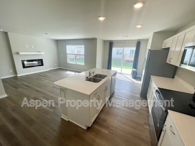 Photo - 577 N Kimberlite St