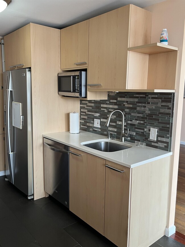 Photo - 9060 Palisade Ave Unit 307