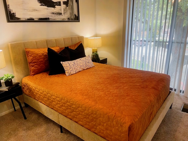 Autumn Chase Apartments