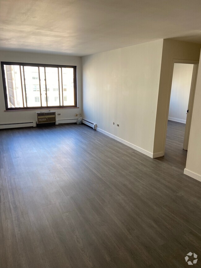 Building Photo - 607 W Wrightwood Ave Unit 612 Rental