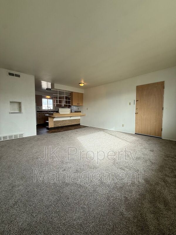 Photo - 1223 Smelter Ave NE Unit #04