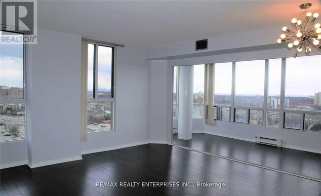 Photo - 115 Hillcrest Ave Unit 1403