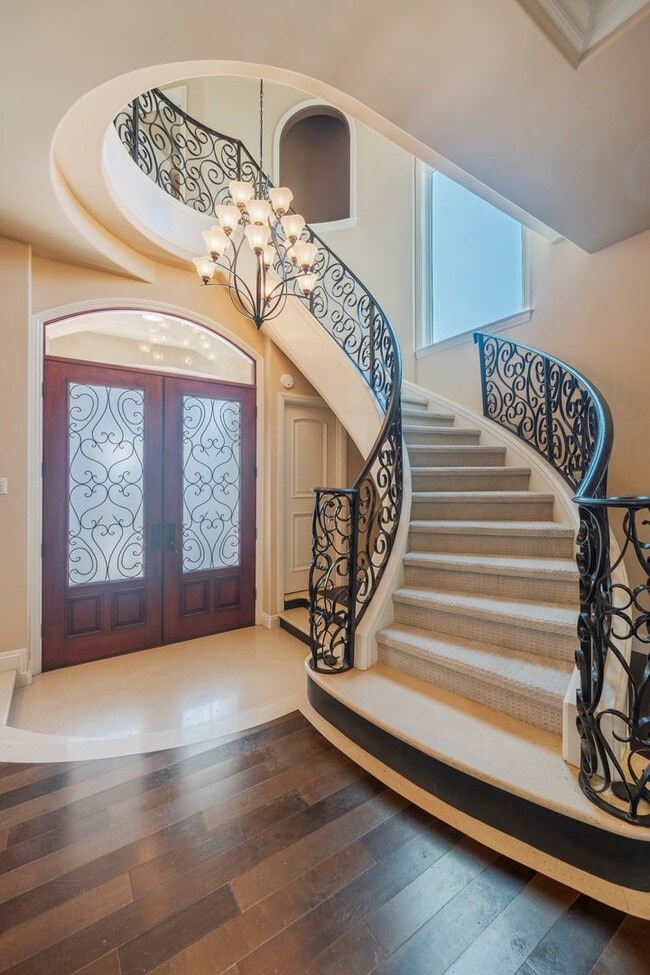 Photo - Luxury Detached Townhome in Redondo Beach