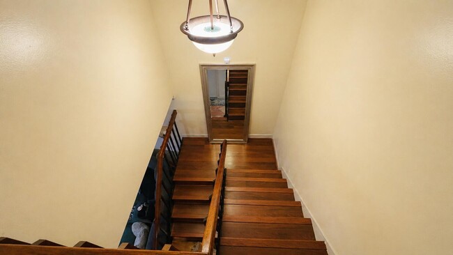 Photo - 245 Woodland Rd