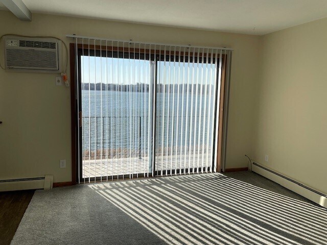 Photo - Langdon Lake Apartments