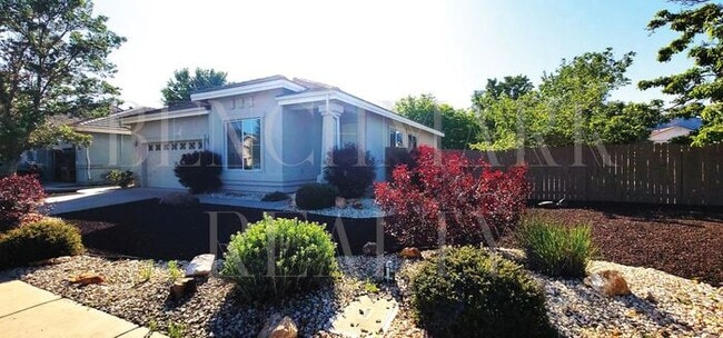 Photo - Beautiful 3 bedroom 2 bath plus 2 car garage in Damonte Ranch with New Carpet & Paint