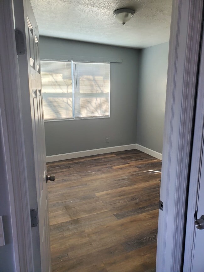 Photo - 1537 Morgan St