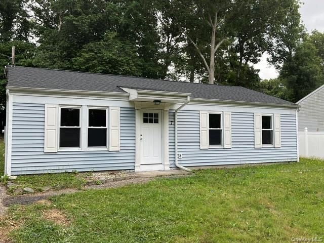 Photo - 7 Koren Ln