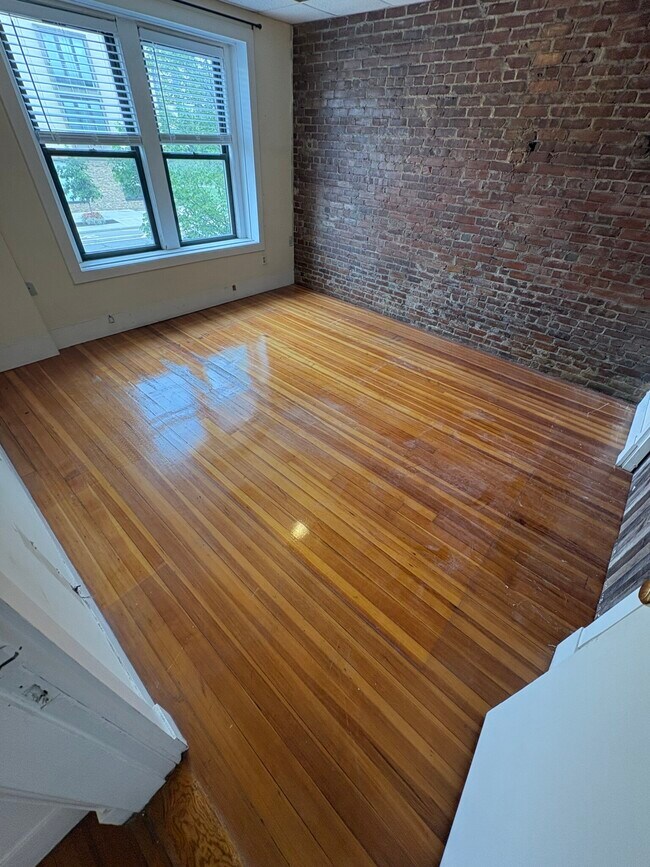 Photo - 2020 Massachusetts Ave Unit 1