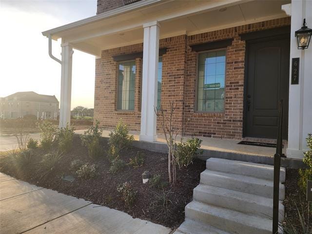 Photo - 627 Redwood Wy