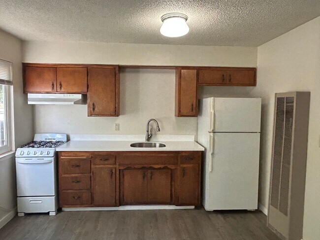 1524 Chestnut St Unit 1524 Chestnut St #2