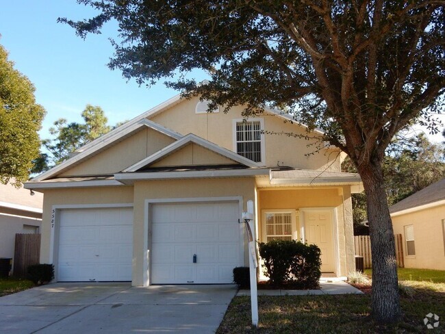 Building Photo - Nice 4/2 Two-Story Home in Seminole County...