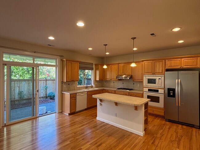 Photo - 3621 156th Pl SE