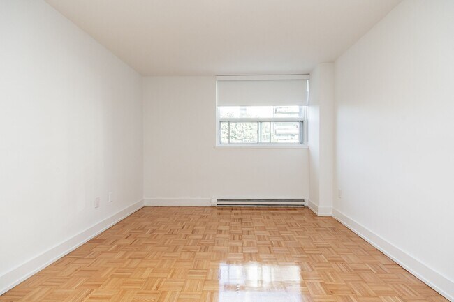 Photo - 265 Dixon Road Unit 1206