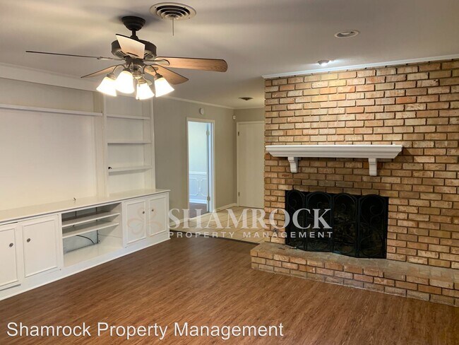 Photo - 3 br, 2 bath House - 2117 Lake James