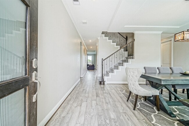 Photo - 9507 Carson Ln