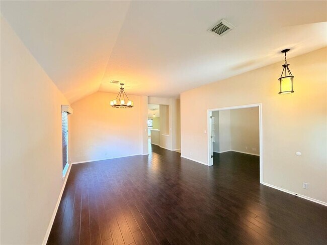 Photo - 4415 Hunters Lodge Dr