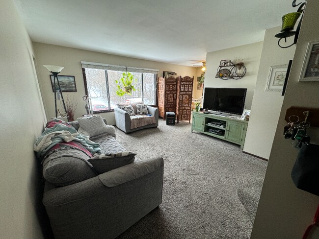 Photo - 117 York Rd Apartment Unit 3