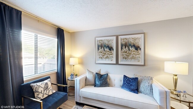 Silvertree at Little Turtle Apartments