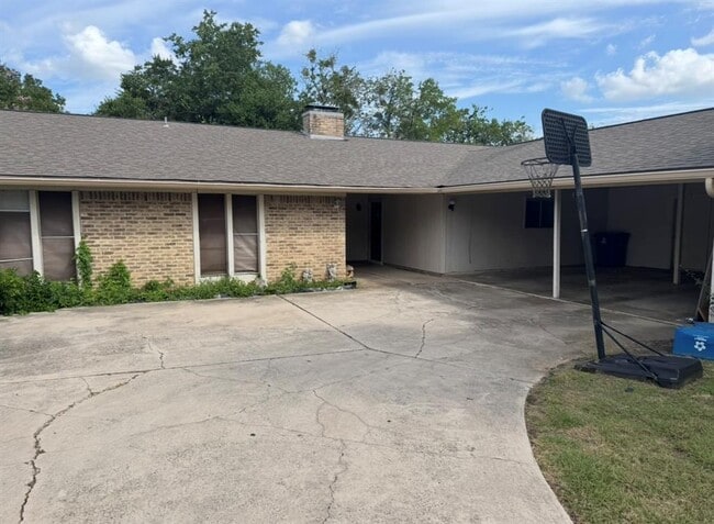 Building Photo - 115 Stubblefield Dr Rental