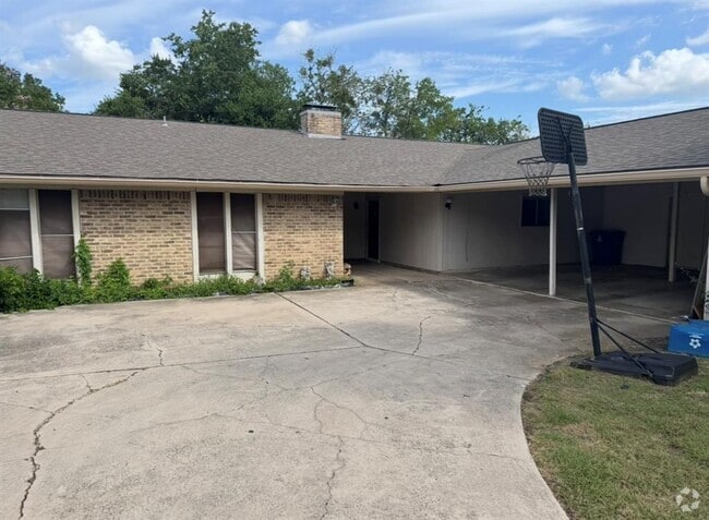 Building Photo - 115 Stubblefield Dr Rental