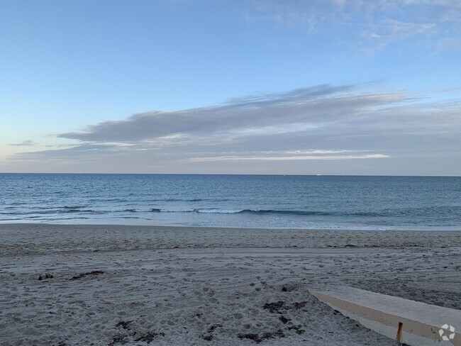 Building Photo - 3500 S Ocean Blvd Unit 116 Rental