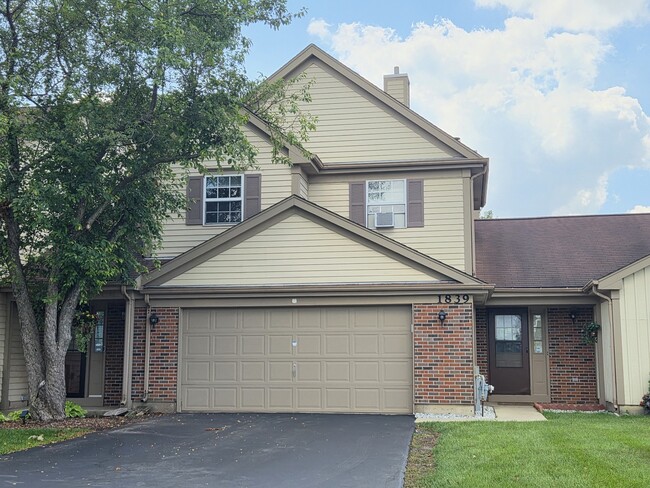 Photo - 1839 Prentiss Dr