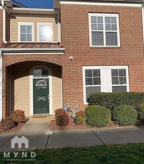 Photo - 2034 Cambridge Beltway Dr Townhome