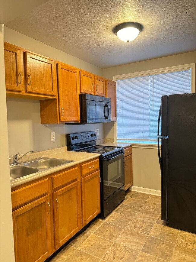 CBP 507 Baker St Apartment For Rent in Clarksville, TN