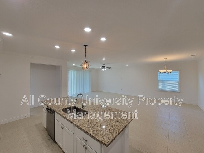 Photo - 24361 Northwest 13th Blvd