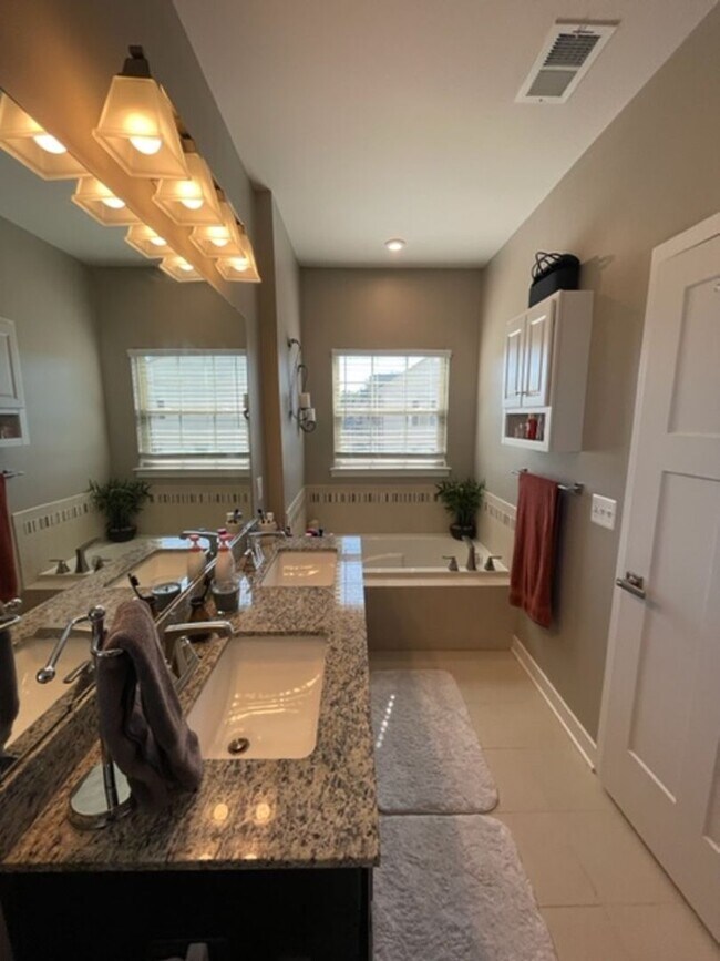 Photo - 18157 Red Mulberry Rd