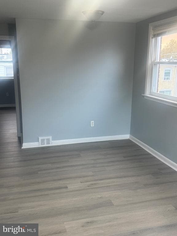 Photo - 7124 Clinton Rd