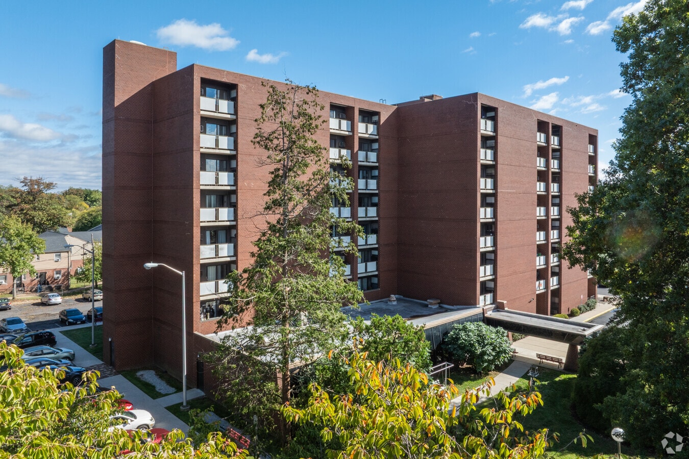 Photo - Rohrer Tower II