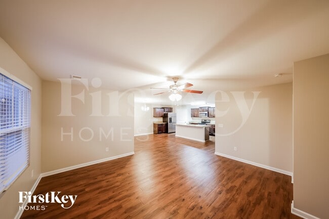 Photo - 104 Rosegate Dr