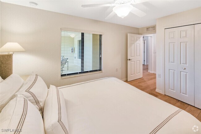 Building Photo - 9518 Avellino Wy Unit 2323 Rental