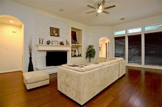 Photo - 19003 Yearling Meadows