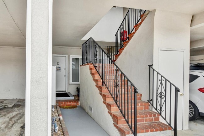 Photo - 160 Clarendon Rd